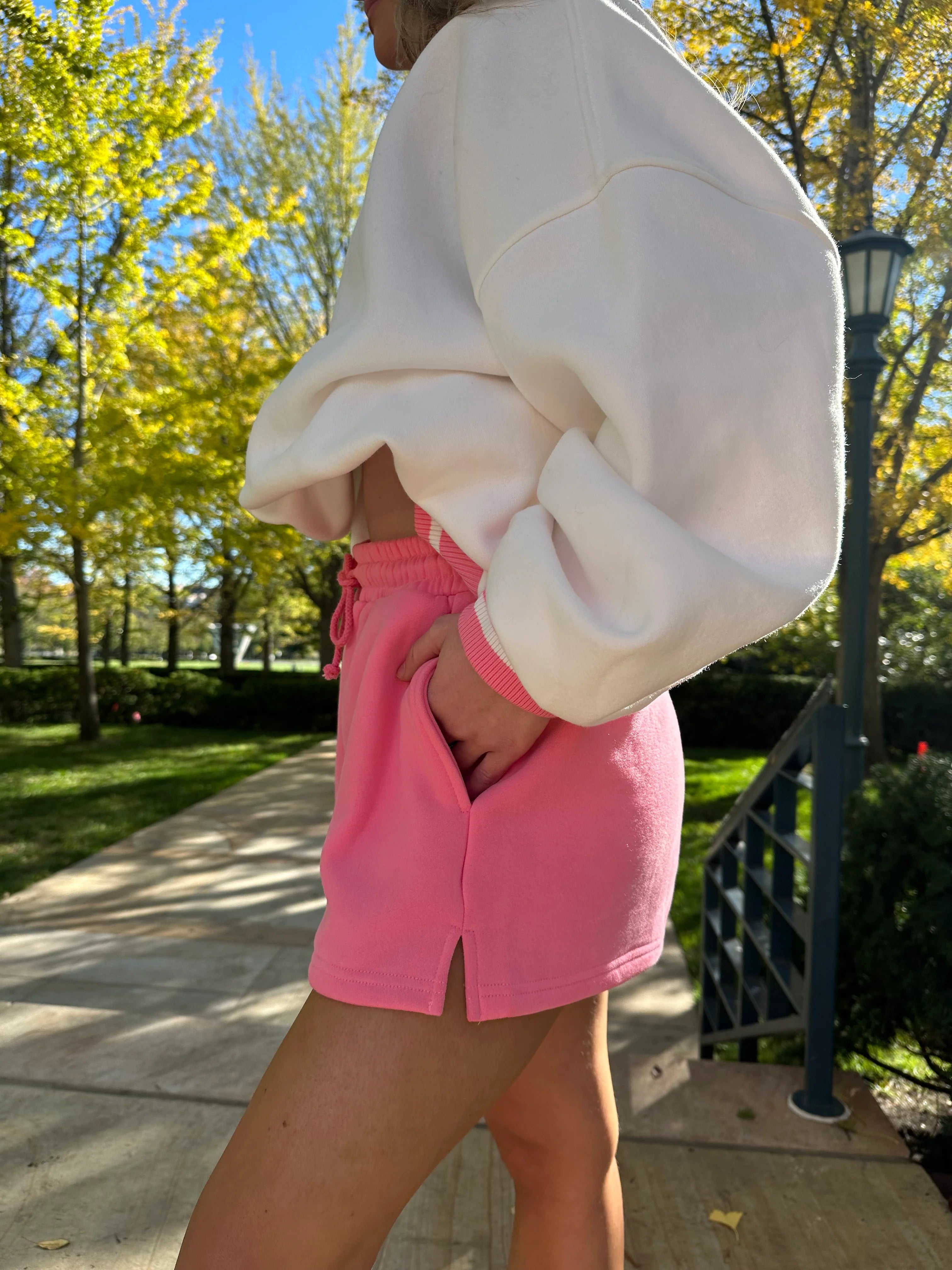 End Game Sweatshorts - Hibiscus Pink