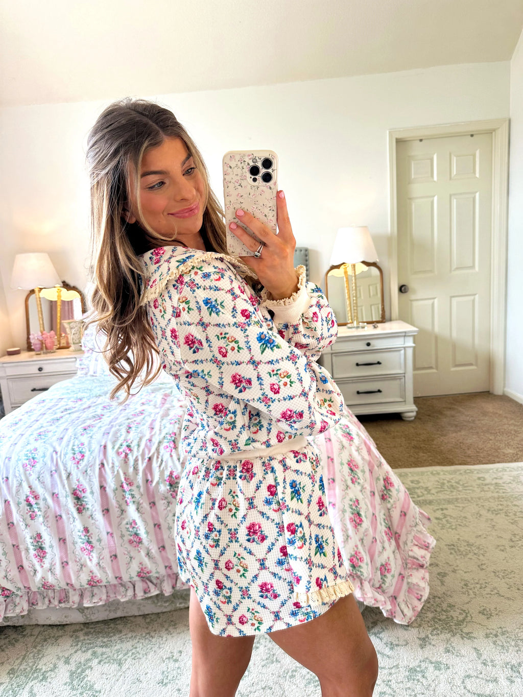 Goldie Vintage Floral Lounge Set