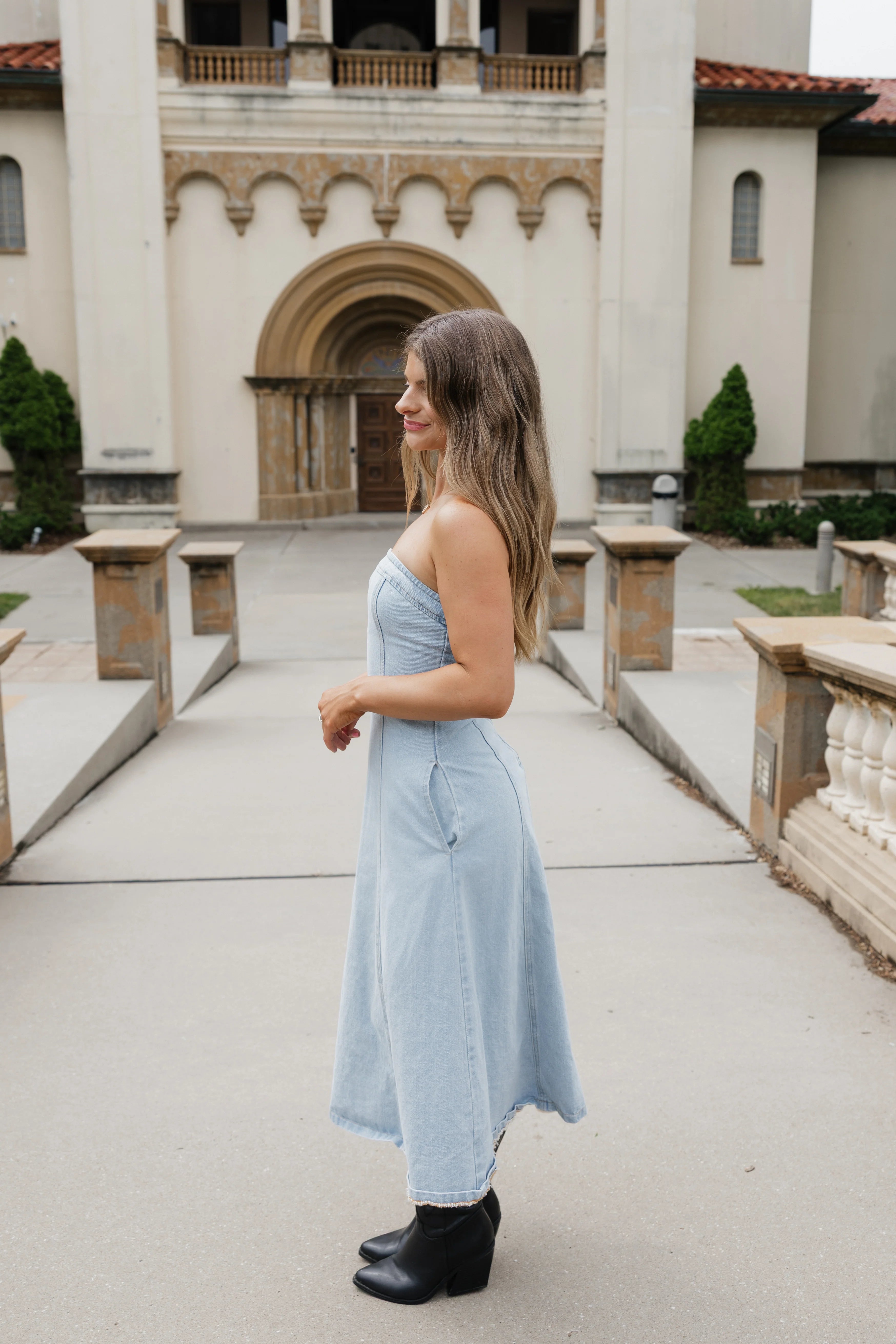 Hadley Strapless Denim Midi Dress - Light Wash