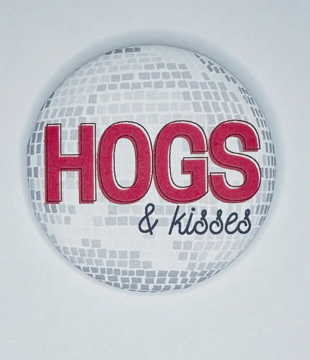 Hogs and Kisses Pin