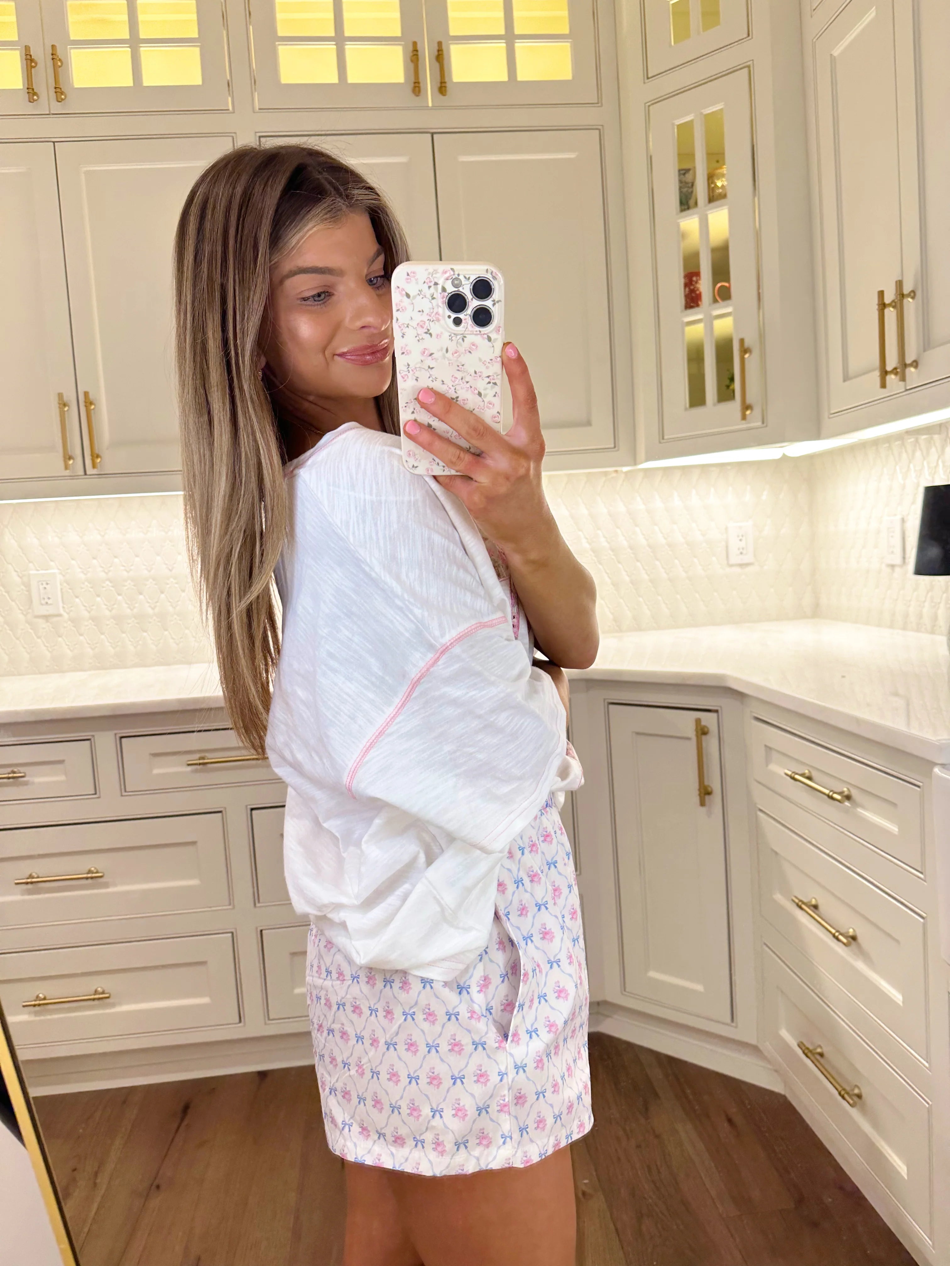 LARGE Beauty Bow Embroidered Oversized Tee - White / Pink