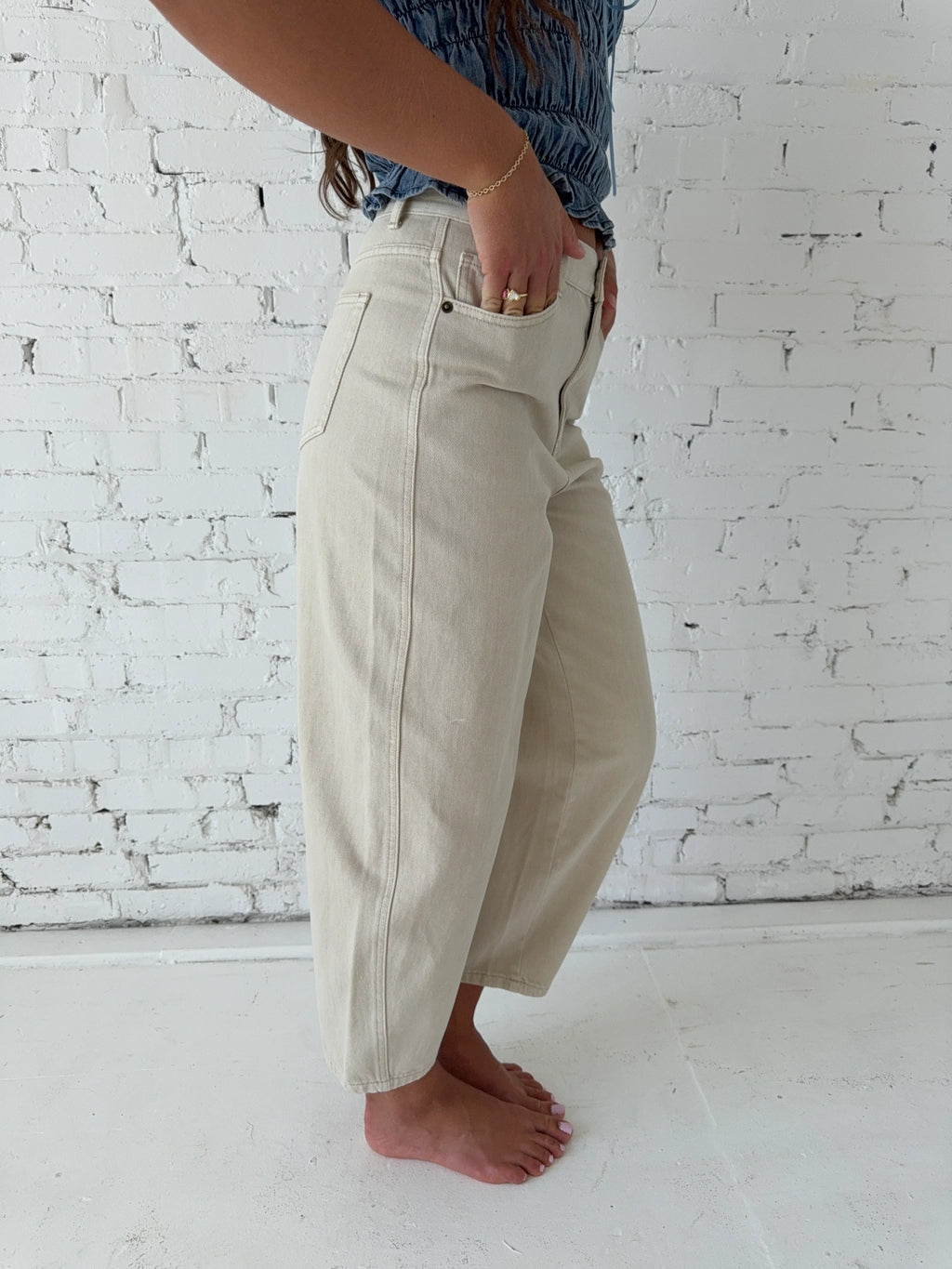 Jonie Barrel Pant - Beige