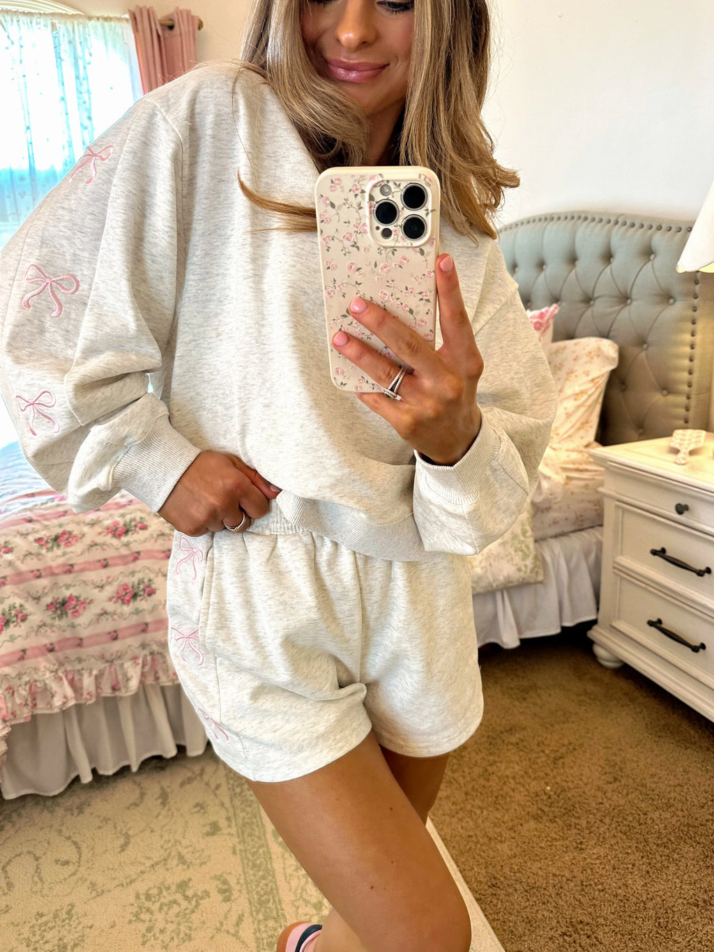 Noah Bow Embroidered Sweat Set - Heathered Grey