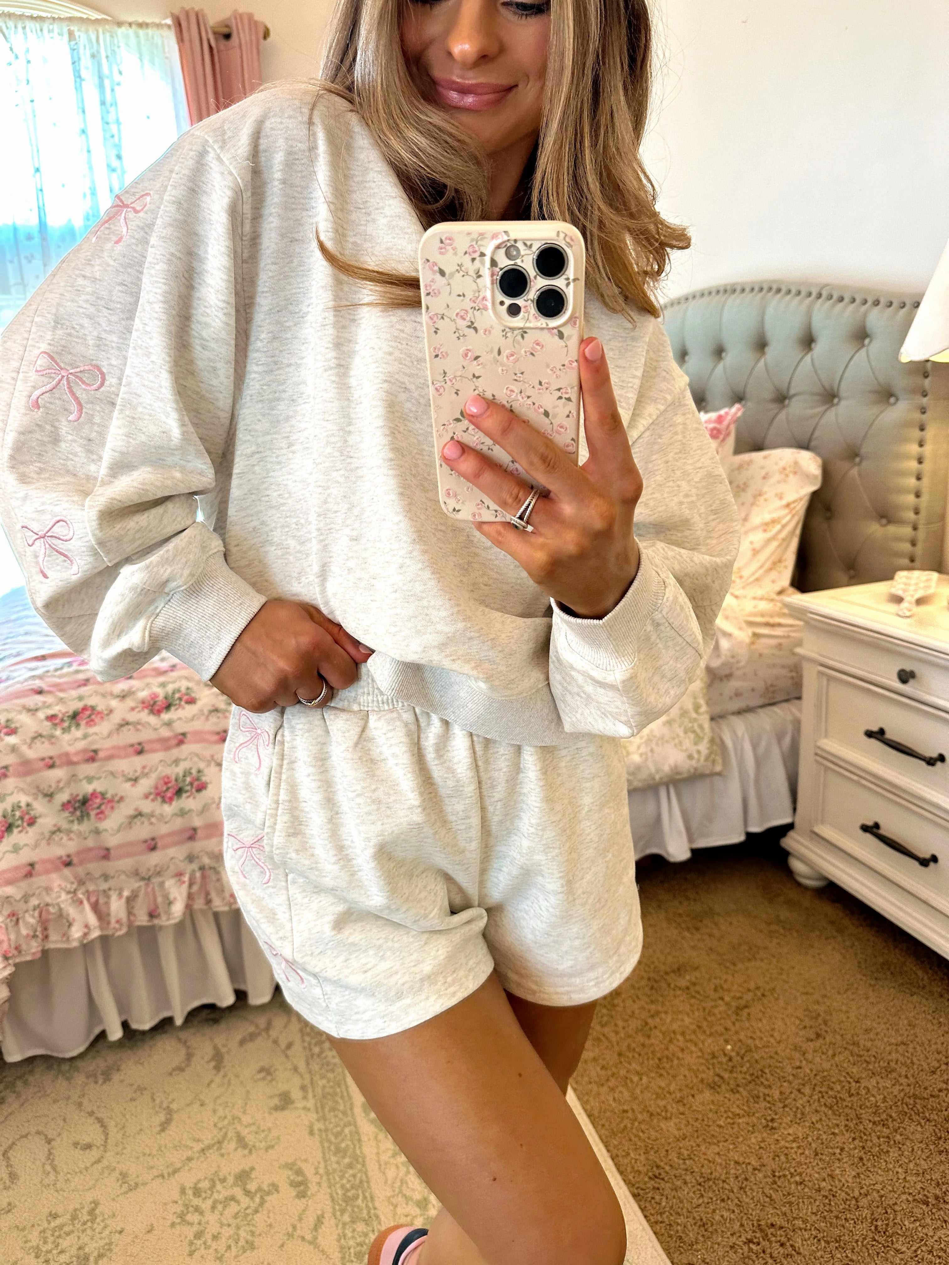 Noah Bow Embroidered Sweat Set - Heathered Grey