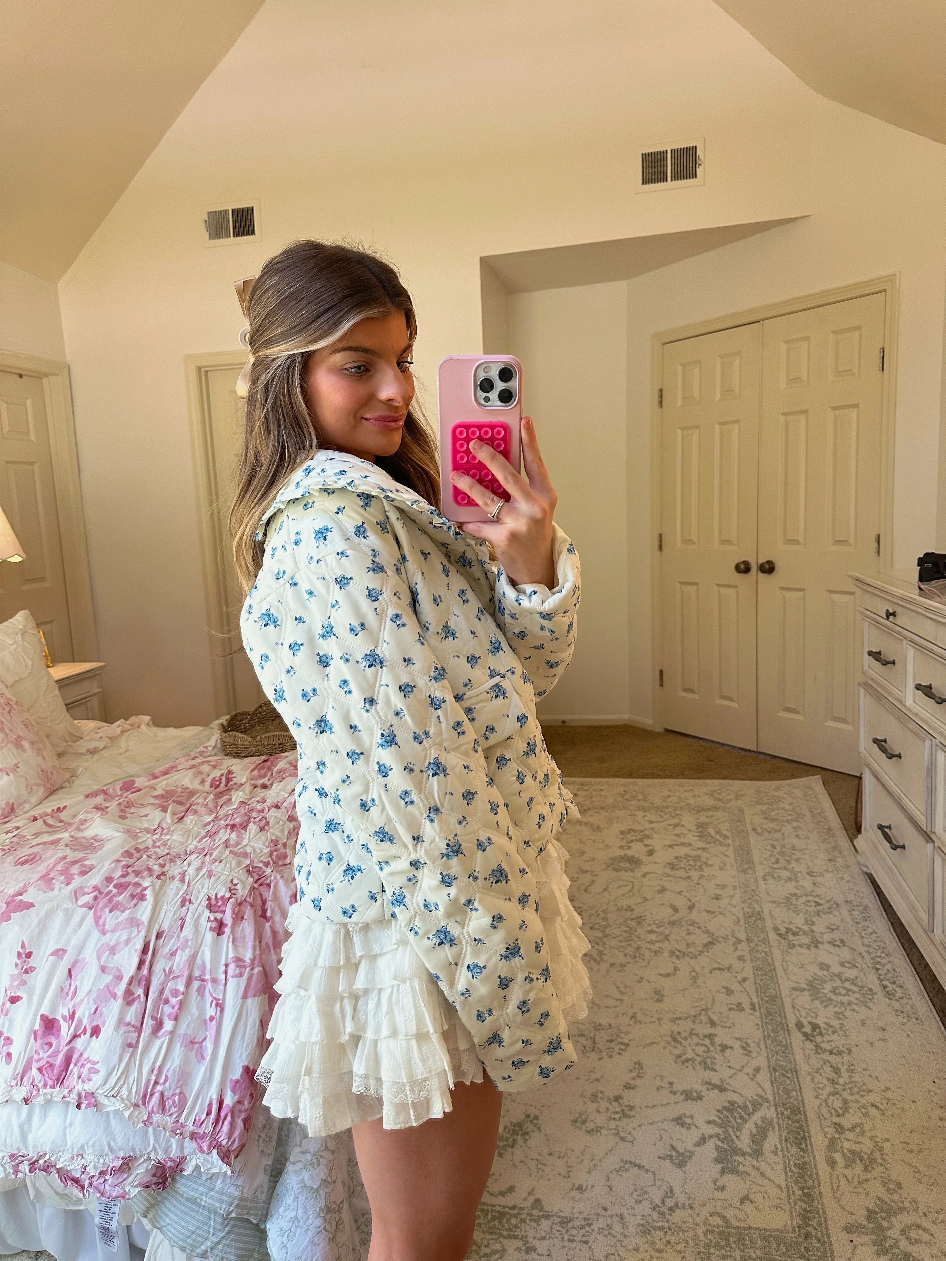 Merriweather Floral Quilted Puff Jacket - Cream / Blue