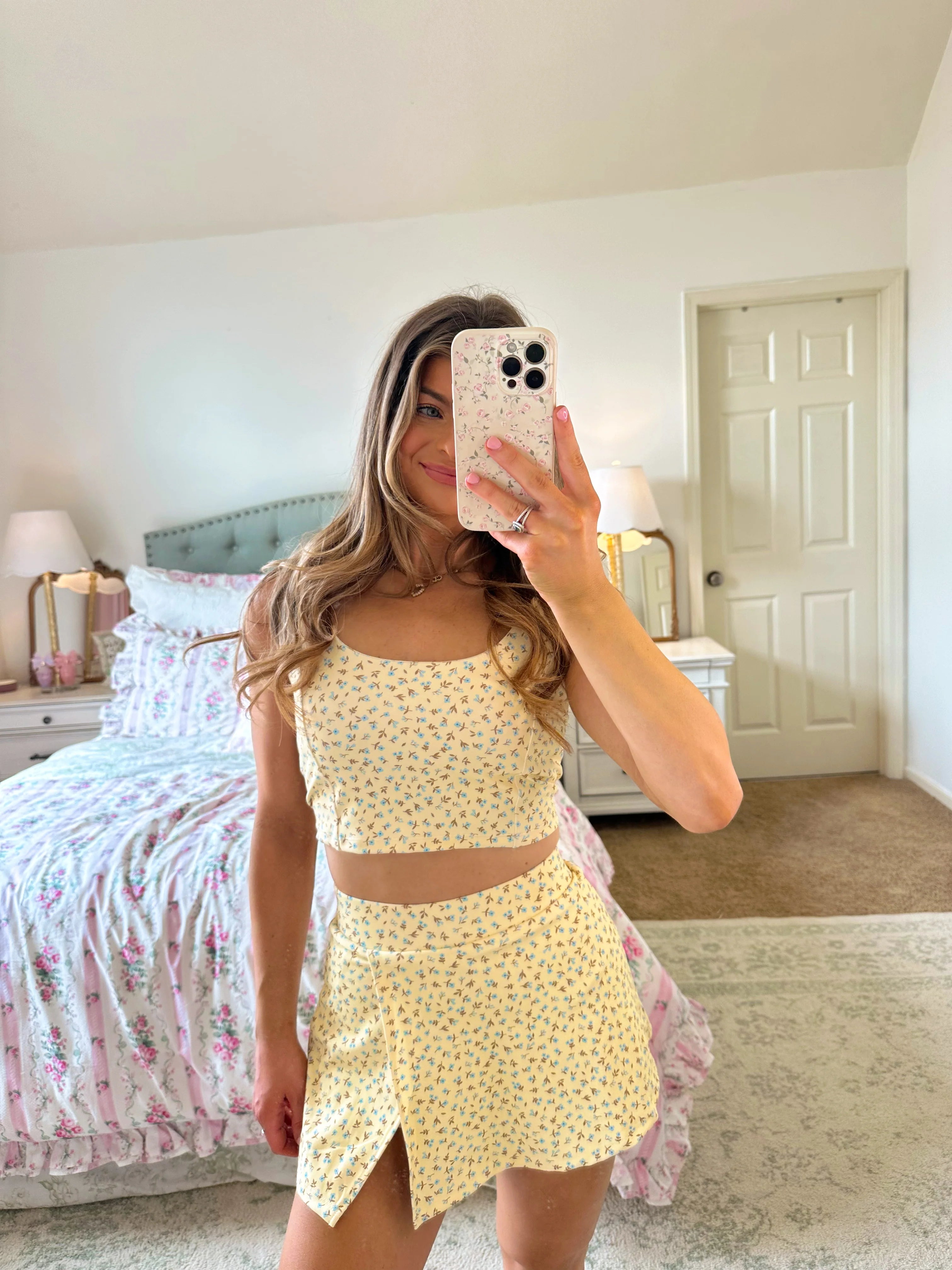 Ditsy Daisy Active Tank - Yellow