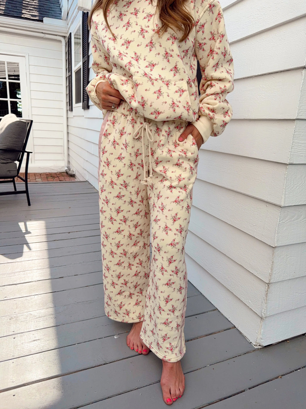 Ainsley Vintage Floral Sweatpant