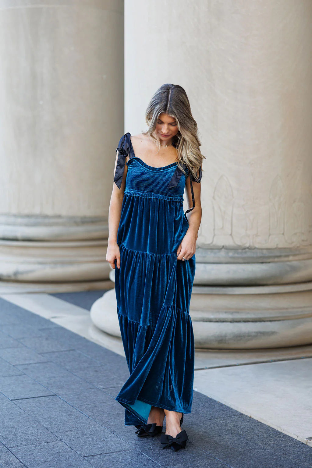 Shiloh Velvet Maxi Dress - Teal / Black