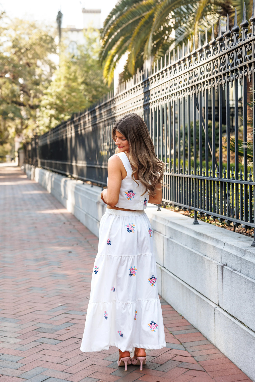 Ashton Embroidered Set