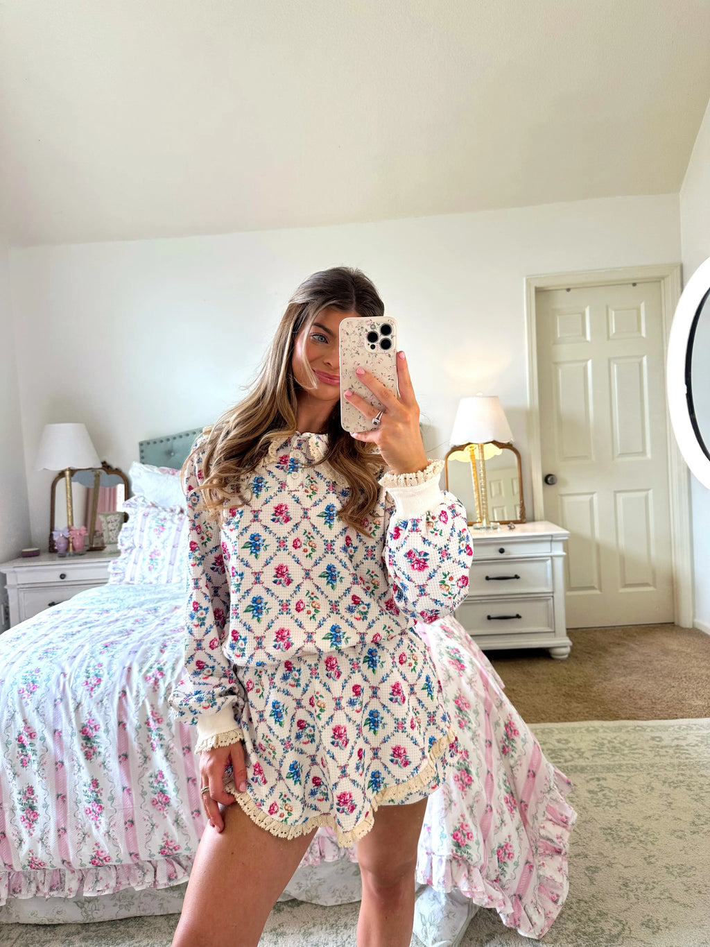 Goldie Vintage Floral Lounge Set