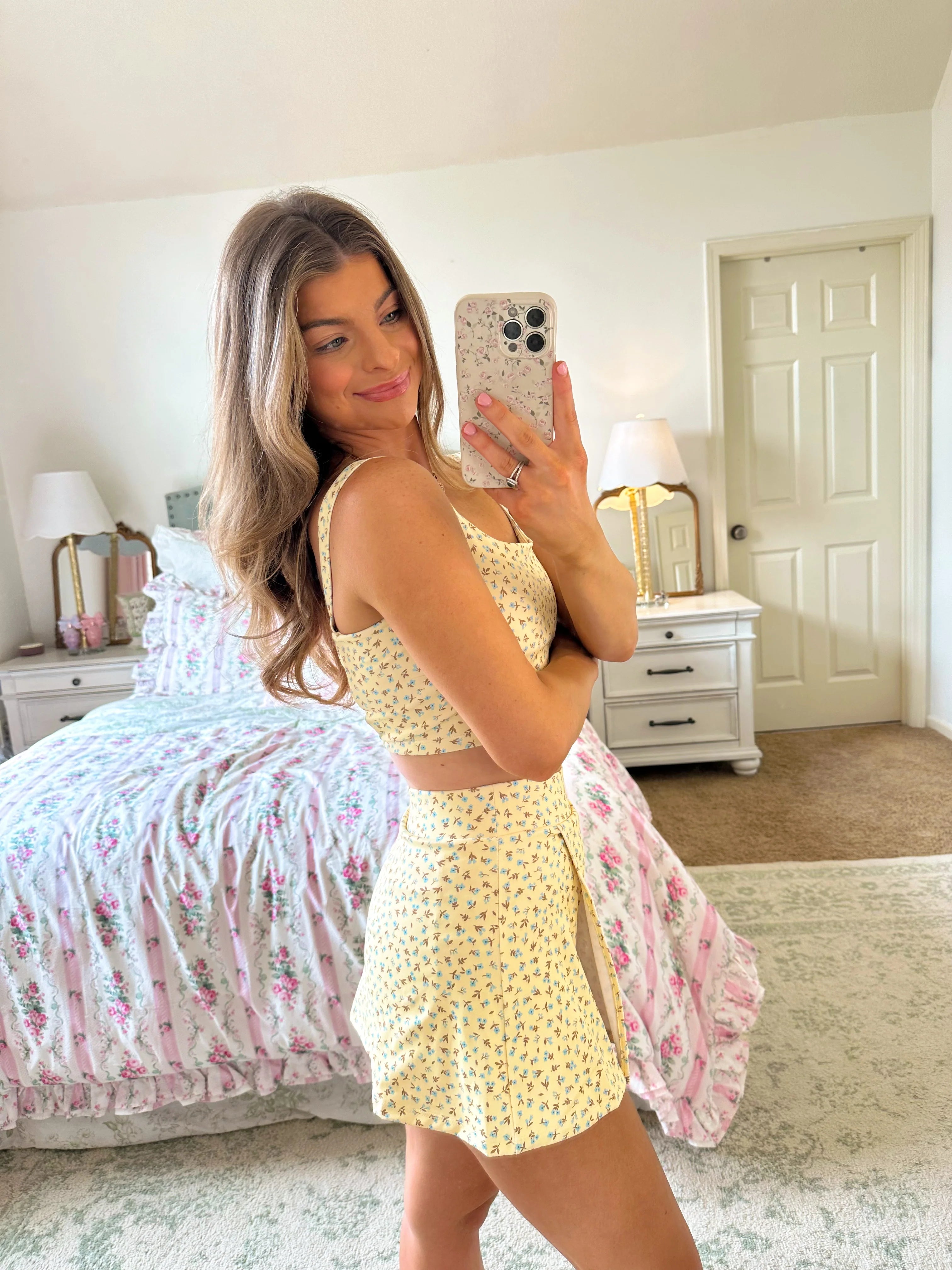 Ditsy Daisy Active Tank - Yellow